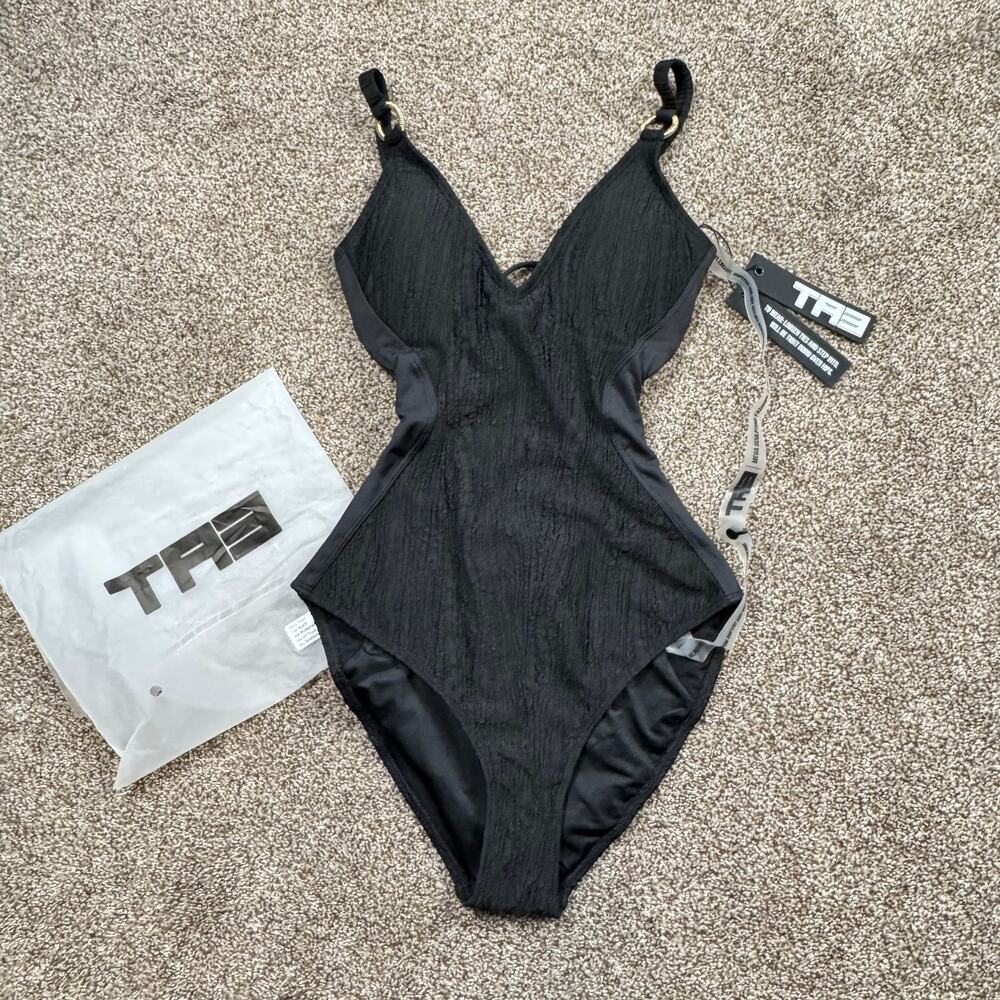 TA3 Sculpting Swimsuit Black Wavy Textured Plungey Ring XXS Reg/Long NWT $170